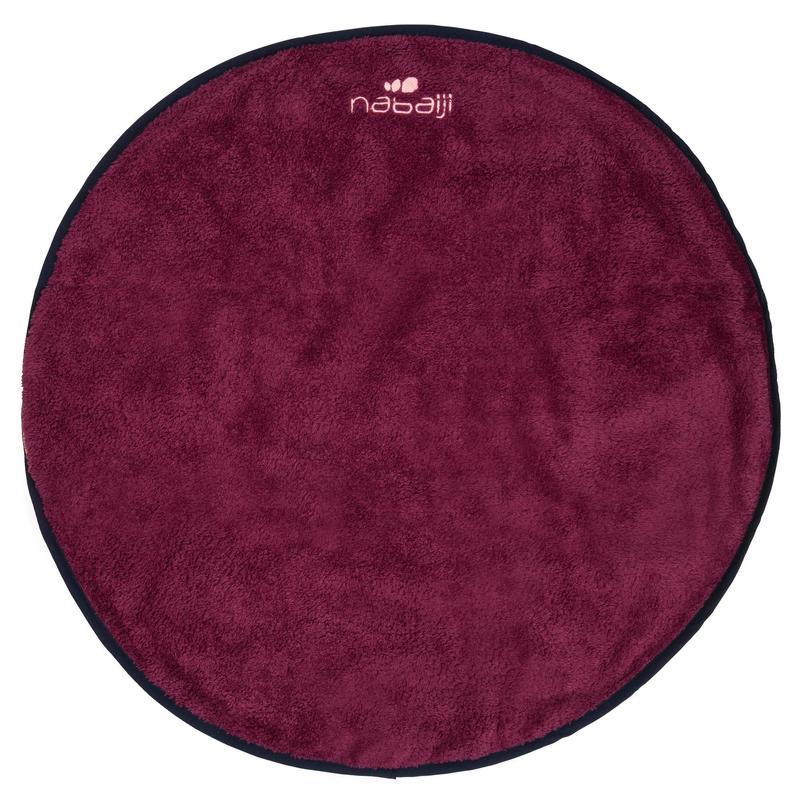 Serviette  pieds bi face en microfibre douce vert clair diamètre 60 cm
