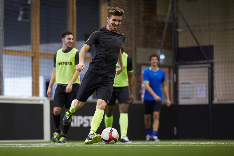 Hoe weer beginnen voetballen na een lange pauze?