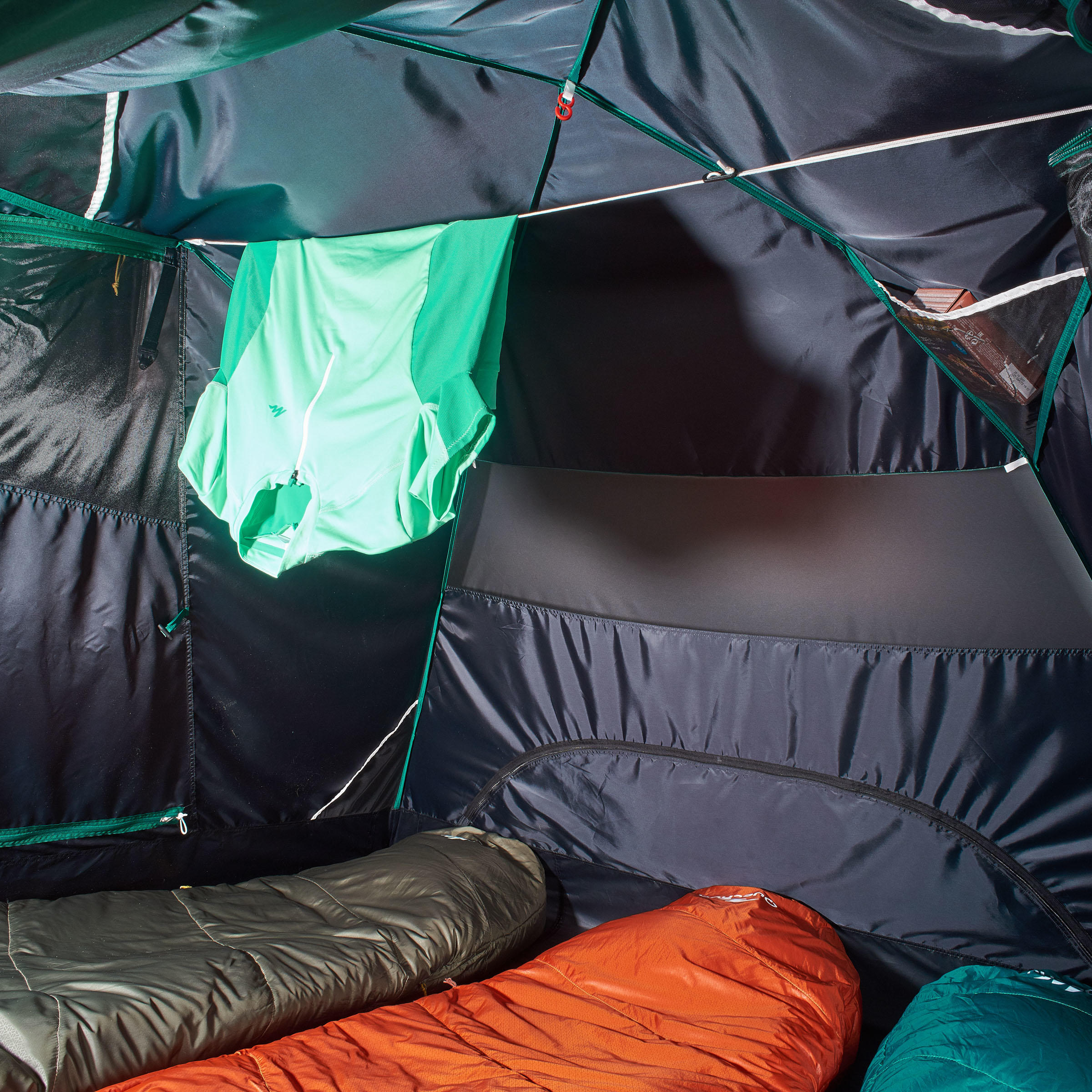 3-Person Trekking Tent, QuickHiker Fresh & Black - FORCLAZ