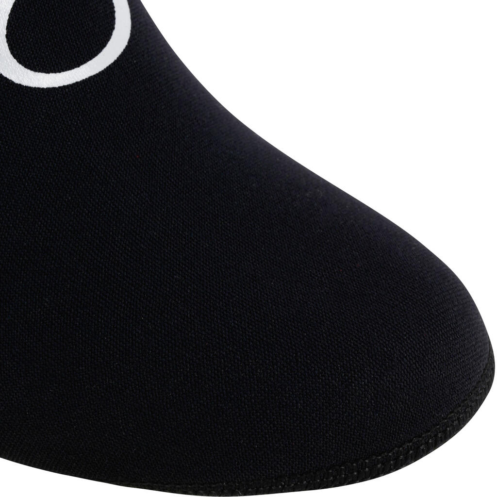 Neoprénové ponožky na potápanie 2 mm čierne