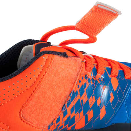 حذاء كرة القدم Agility 500 FG للأطفال للملاعب العشبية - أزرق/برتقالي + شريط لاصق
