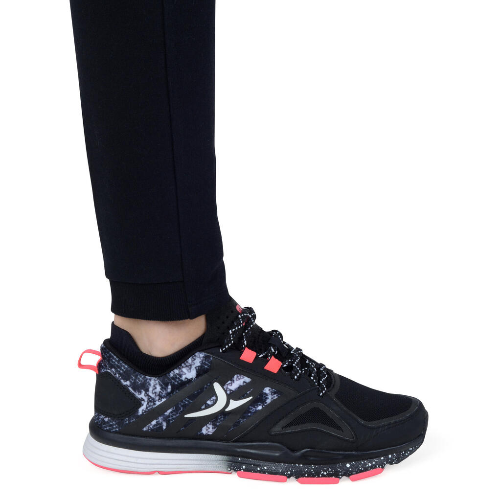 Jogginghose 500 Slim Gym Stretching Damen schwarz