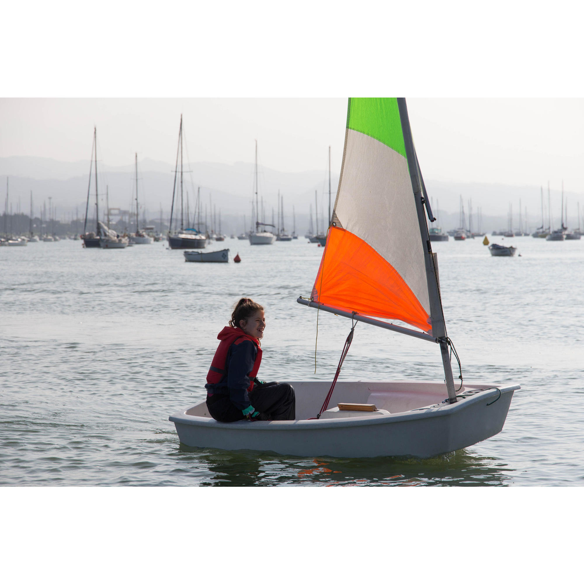 decathlon sailing boat