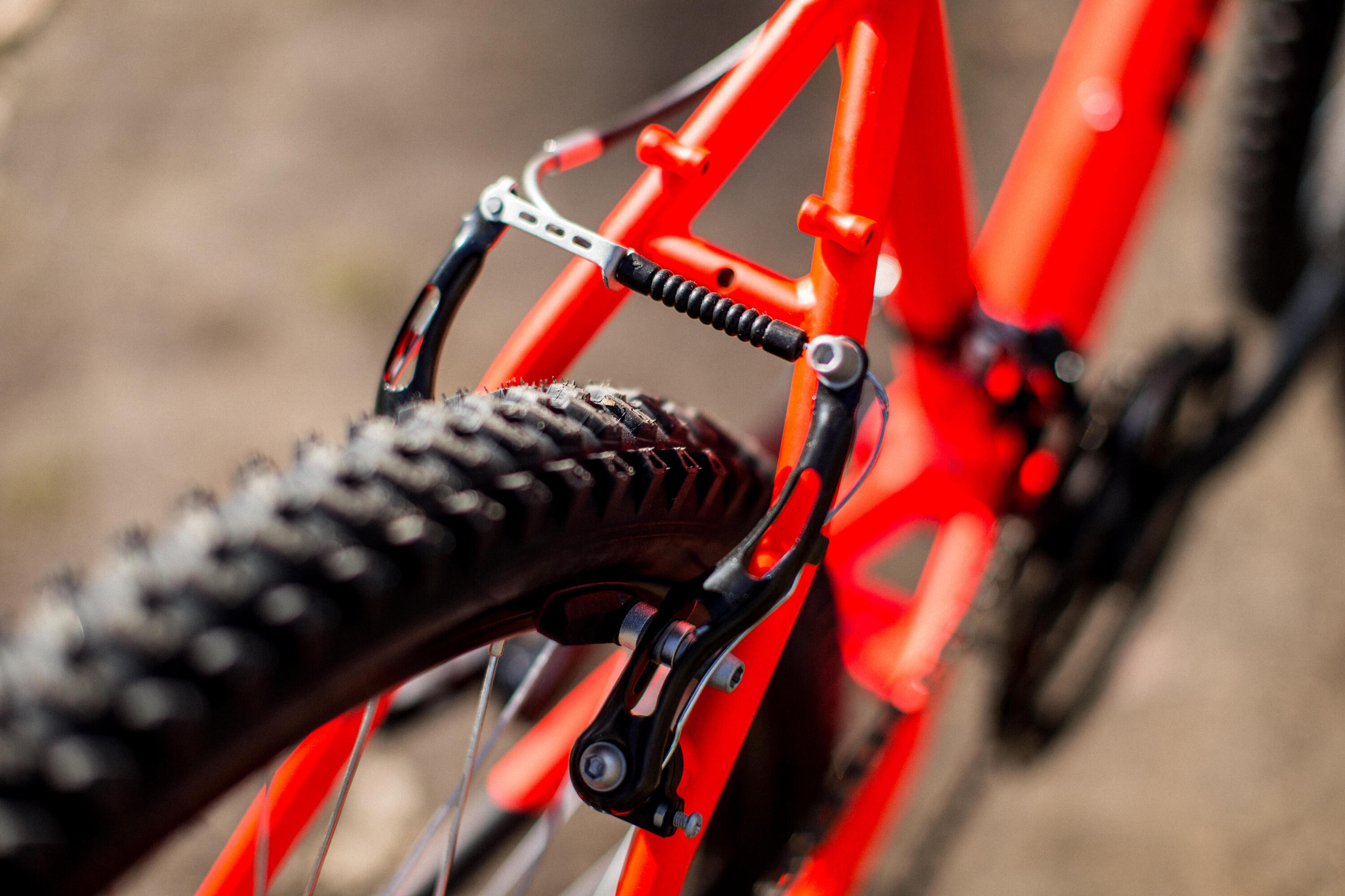 VTT ENFANT ROCKRIDER 500 24 POUCES 9-12 ANS ORANGE F 7/11