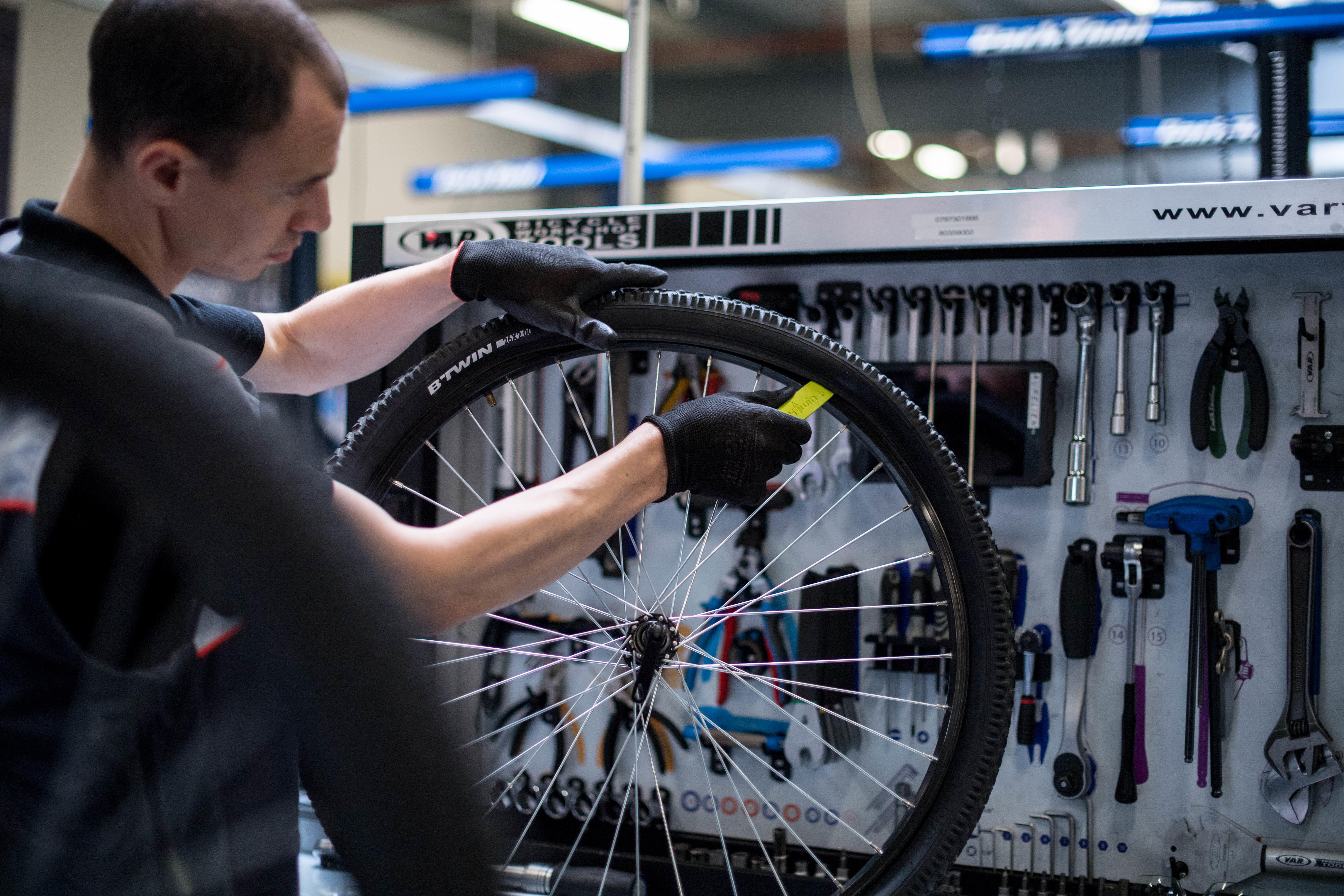 Bike tyre replacement cost hotsell