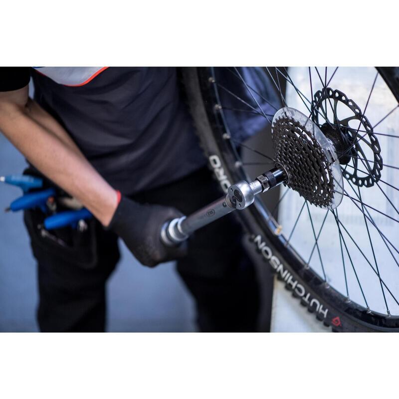 Freewheel vs Cassette: How to Choose The Best For Your Bike