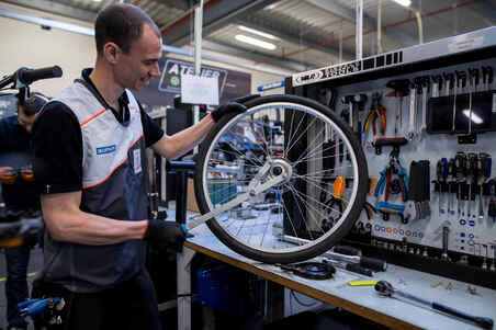 Brake Caliper, Disc Brake or Drum Brake Replacement