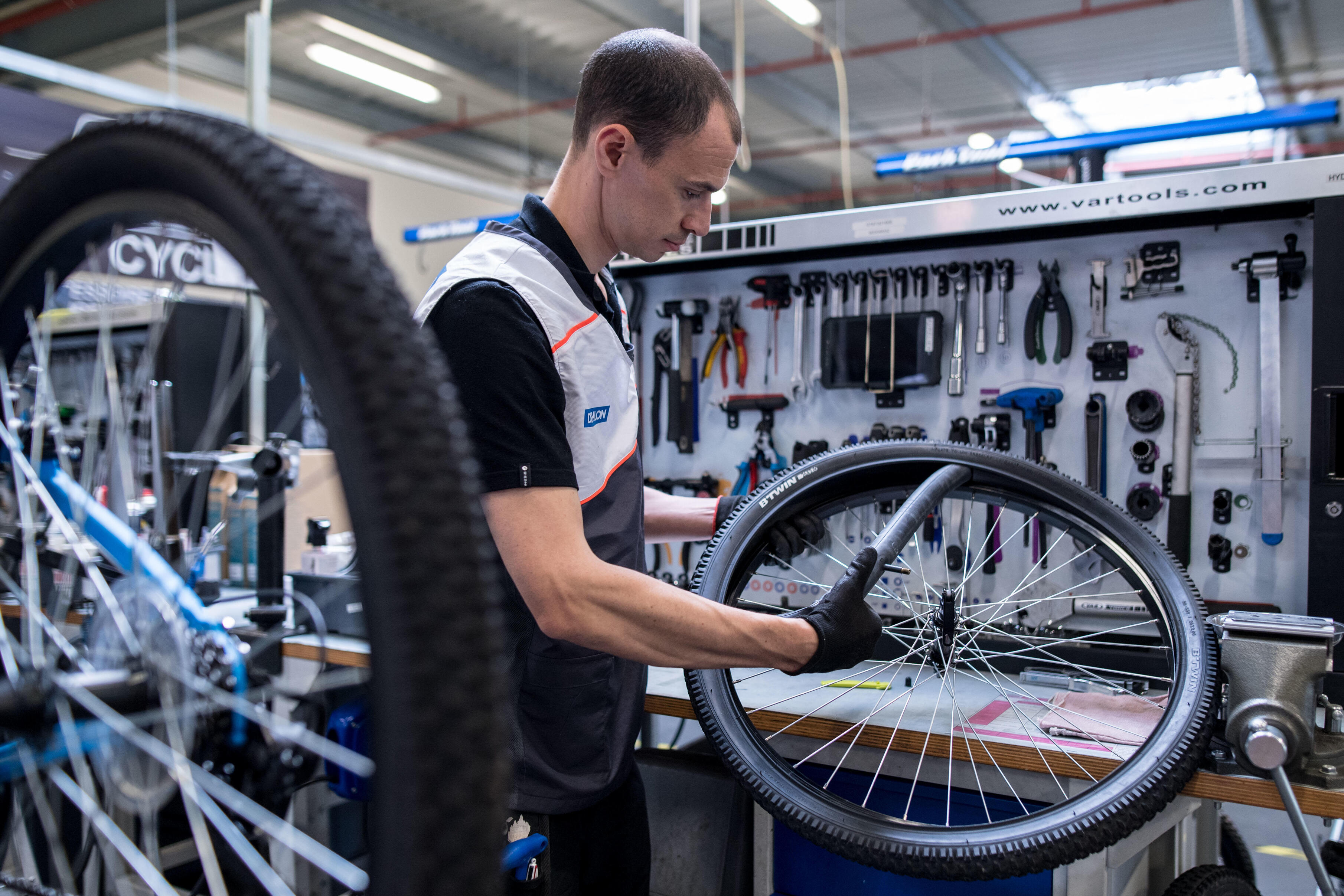 Tyre and / or Inner Tube Replacement