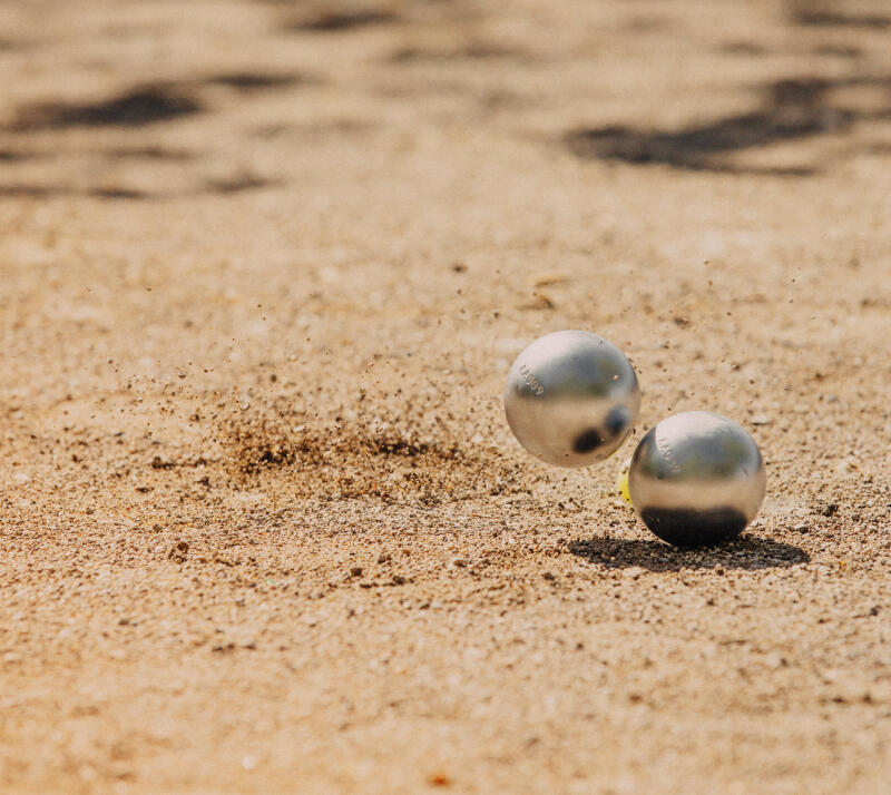 3 techniques pour tirer à la pétanque