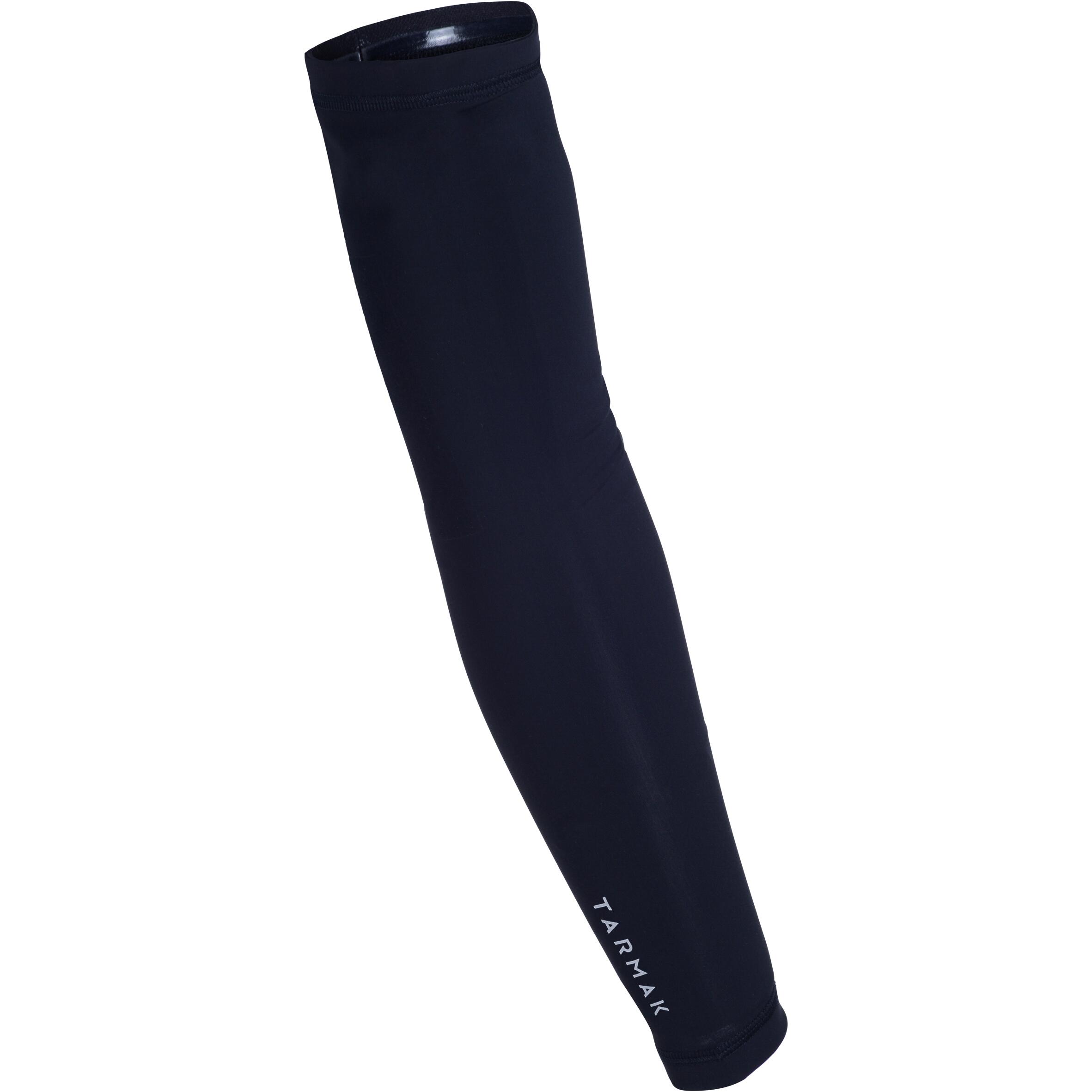 black sleeve
