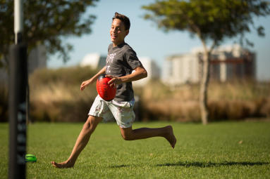 conseils-comment-choisir-son-ballon-de-rugby-pratique-loisir-ballon-wizzy-R100 conseils-comment-choisir-son-ballon-de-rugby-pratique-loisir-ballon-wizzy-R100