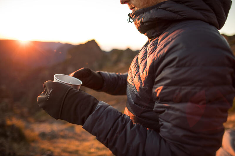 Hoe houd je je handen warm bij het wandelen?