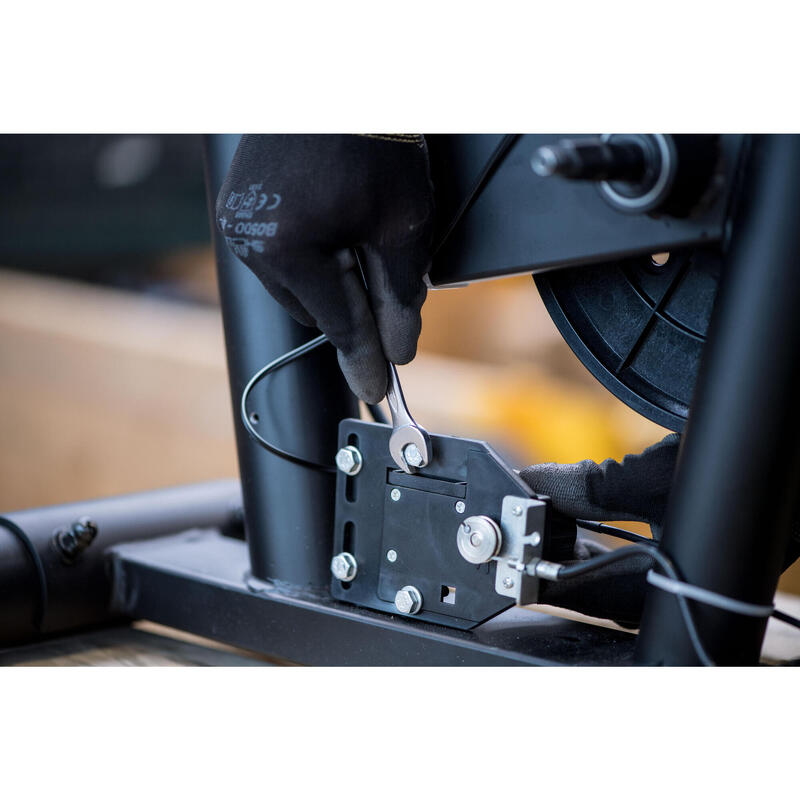 CHANGEMENT DU KIT VISSERIE DU VELO ELLIPTIQUE OU MAGNETIQUE