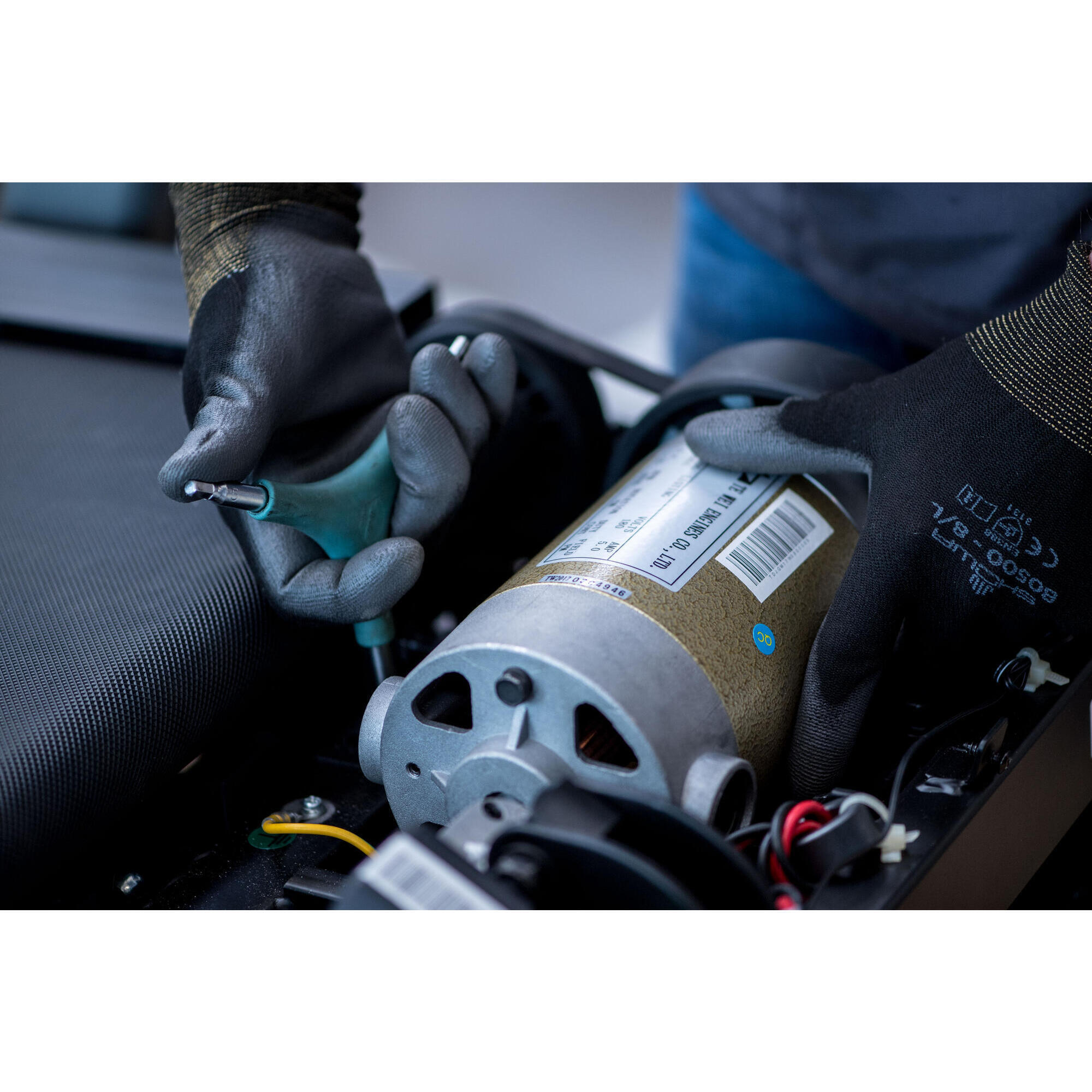 CHANGEMENT DU MOTEUR DU TAPIS DE COURSE OU DE MARCHE - WORKSHOP