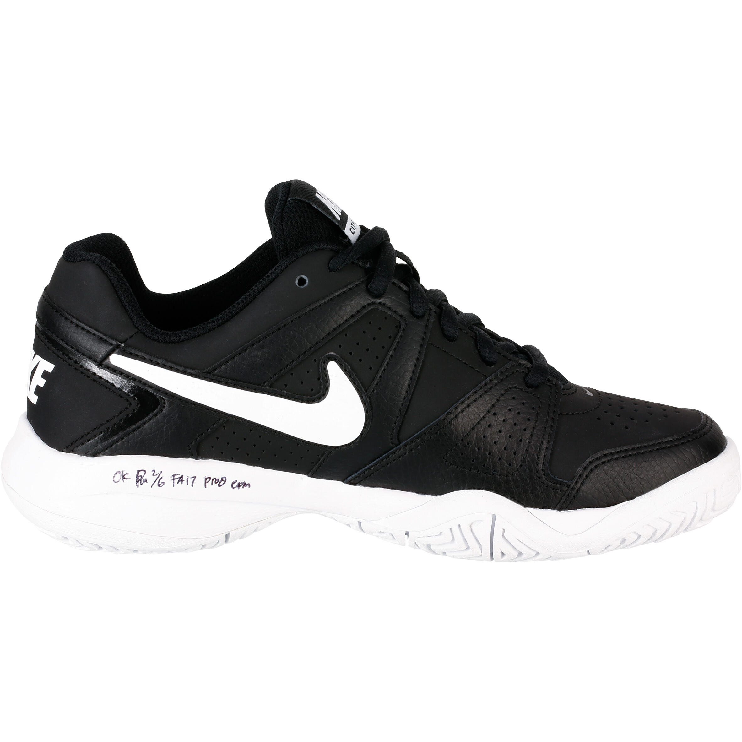 chaussure tennis enfant nike chaussure tennis enfant nike