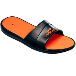 SANDALES NATATION GARÇON SLAP 500 NOIR ORANGE