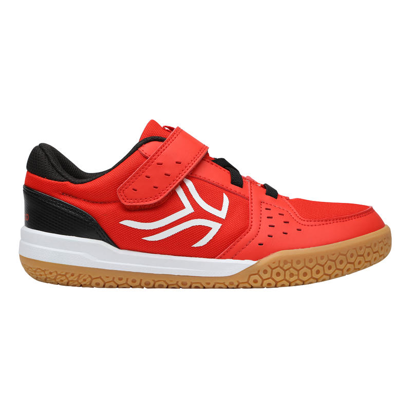 artengo badminton shoes