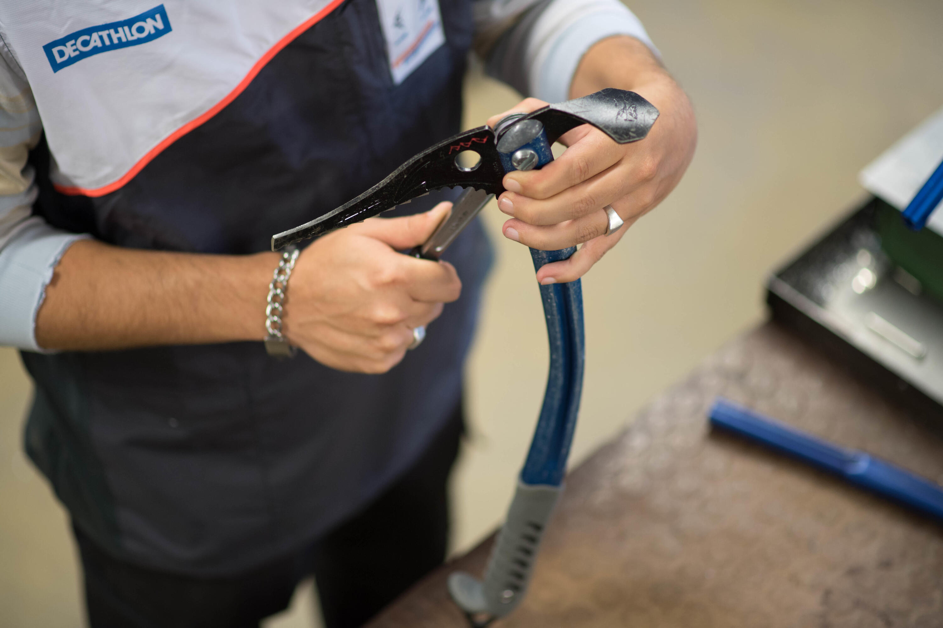 WORKSHOP Analyse Reparatur Pickel/Eispickel Bergsteigen und Eisklettern