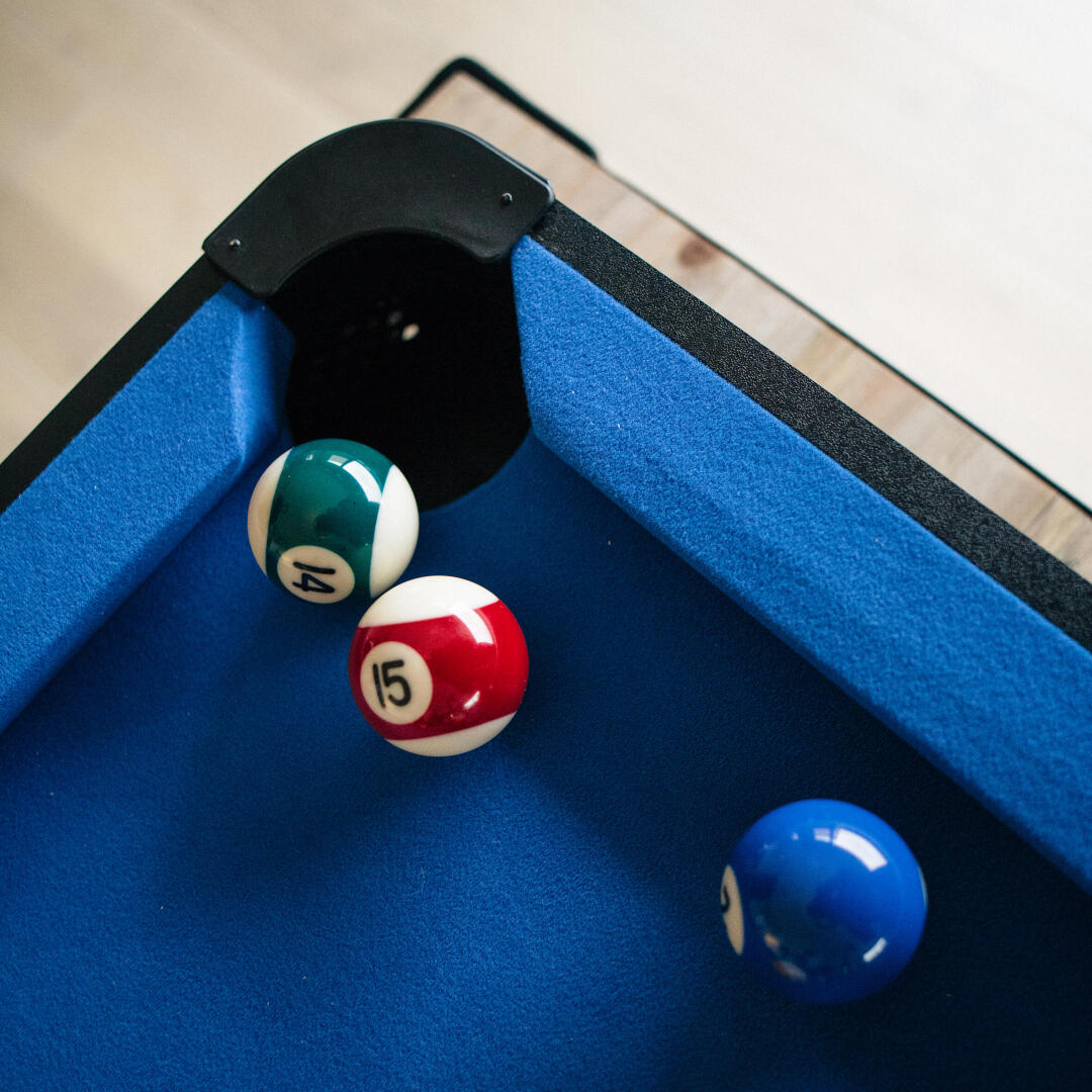 On dit bille ou boule de billard