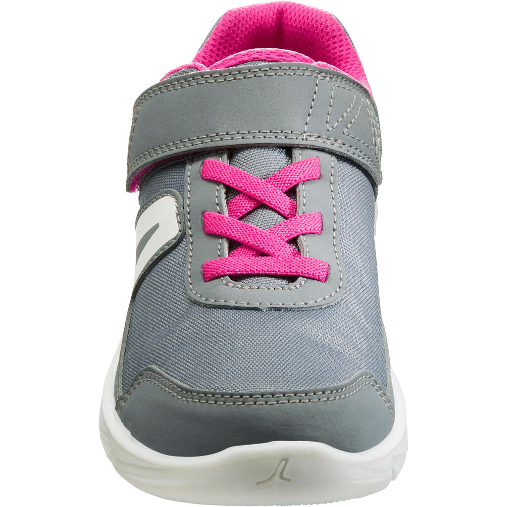 Chaussure enfant à scratch noire PW 100