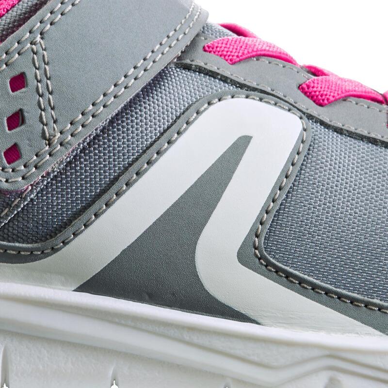 Zapatilla marcha con tira adherente Niños PW 100 gris