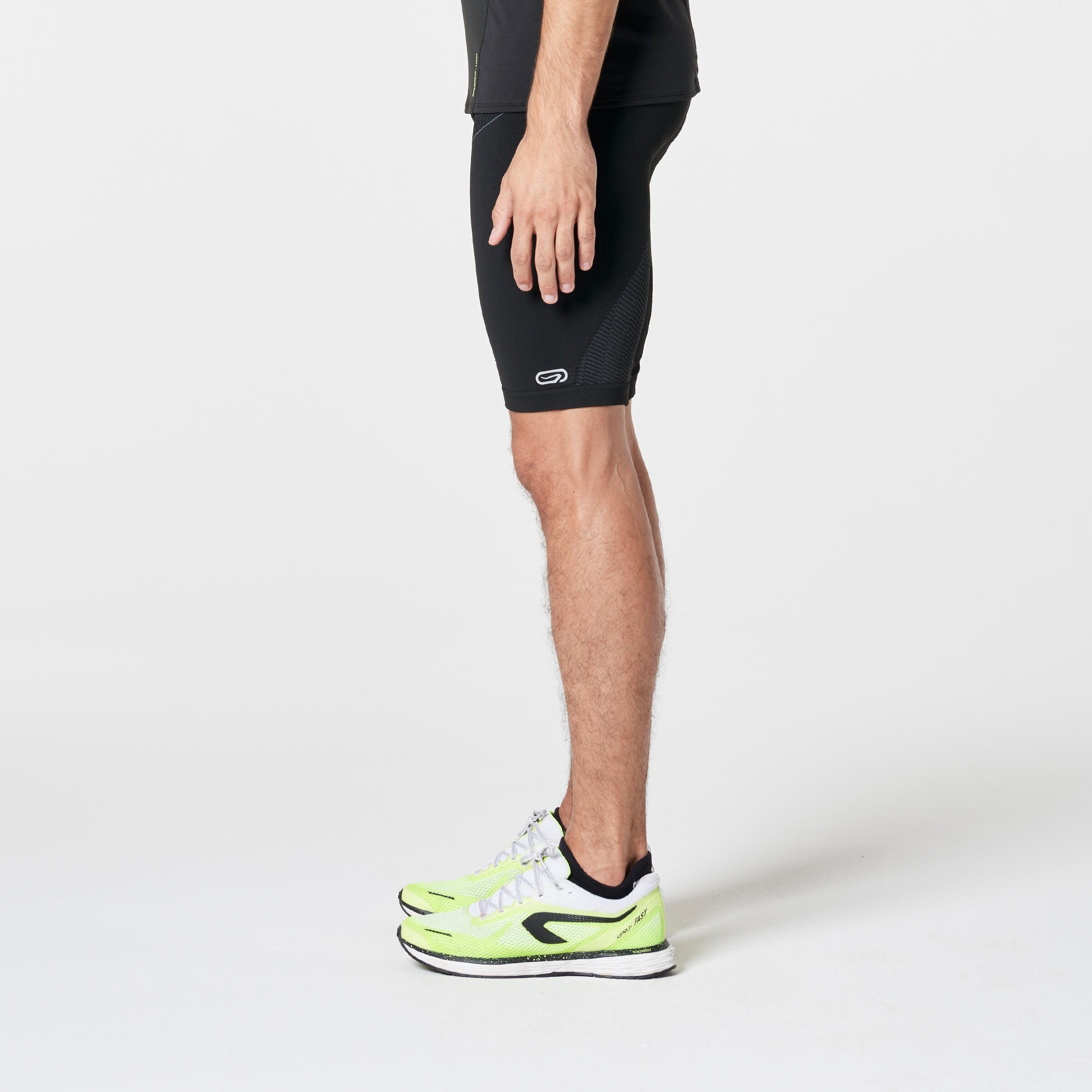 KIPRUN MEN'S SEAMLESS RUNNING/TRAIL TIGHT SHORTS - BLACK