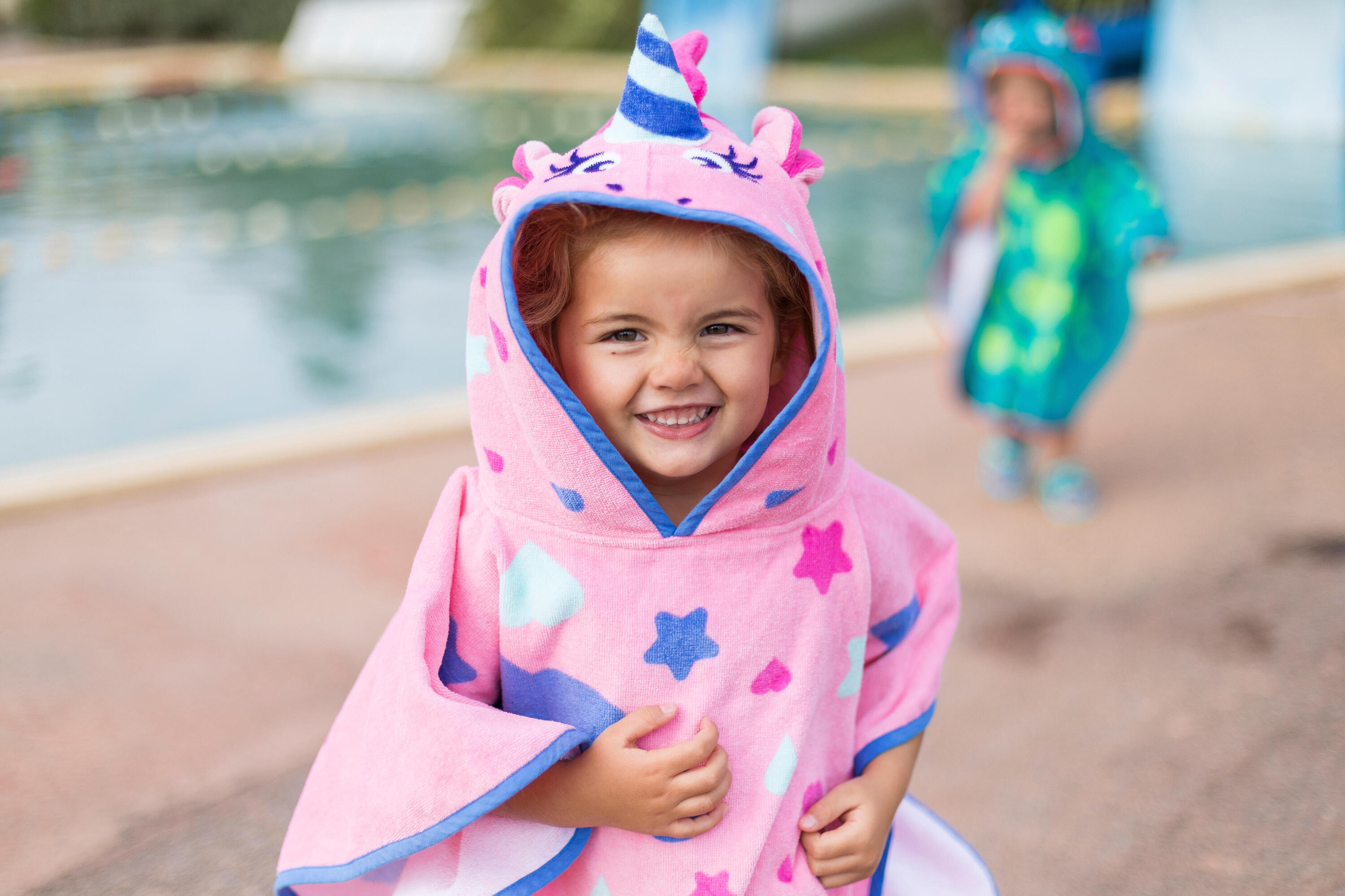 Baby Poncho with Hood pink unicorn print 2/6