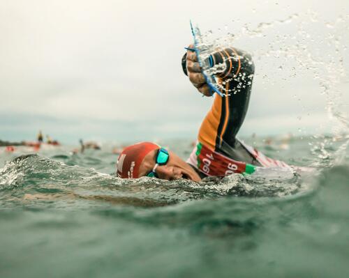 De 5 basisregels voor veilig zwemmen in open water