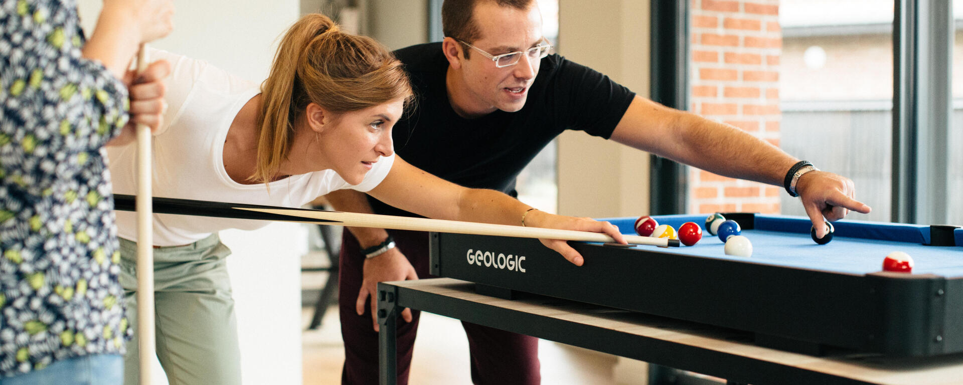 ou joueur au billard ?