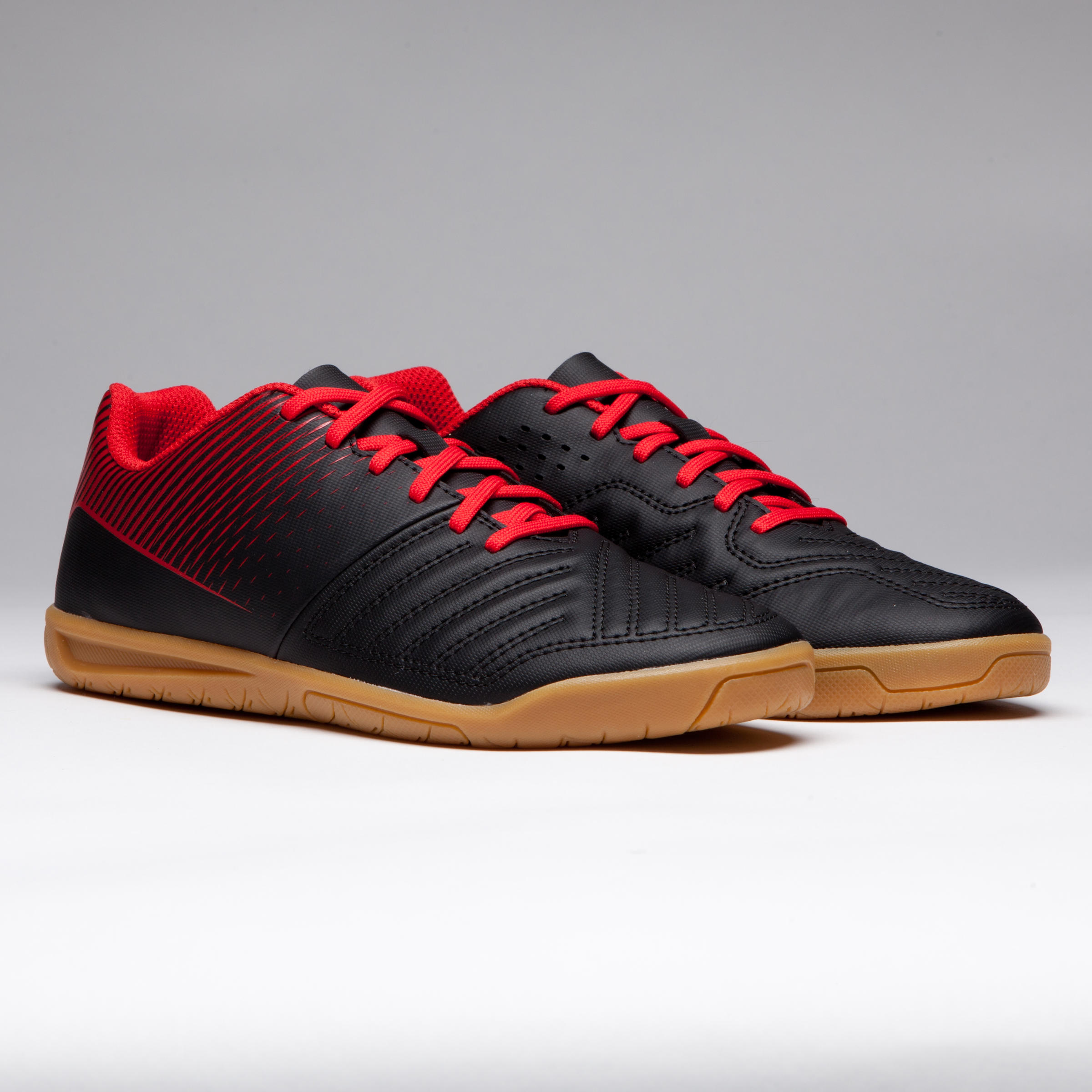 Chaussures de futsal enfant Agility 100 noire rouge Decathlon