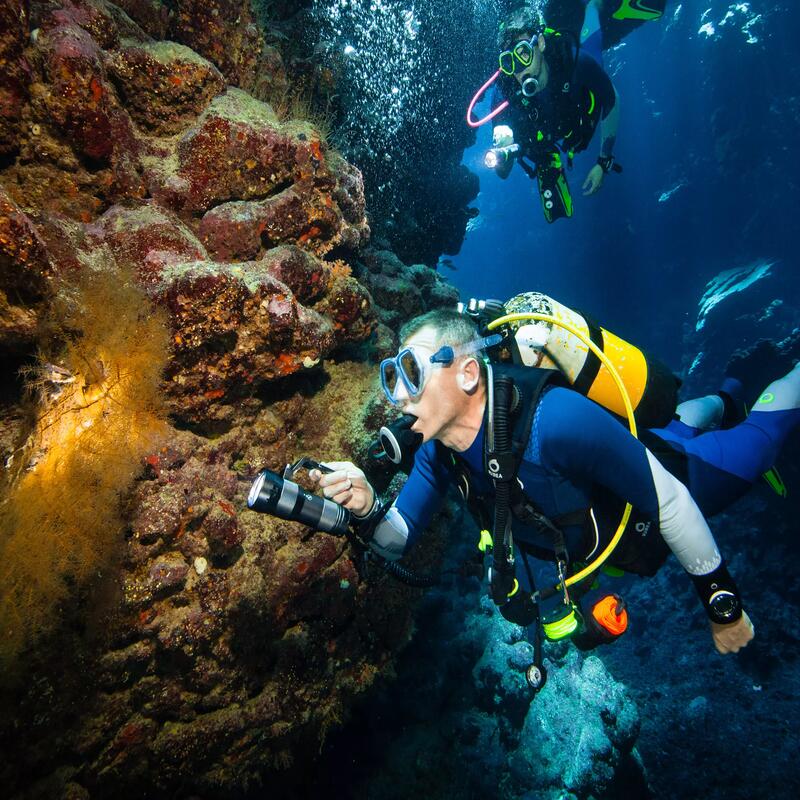 Tips on repairing your wetsuit