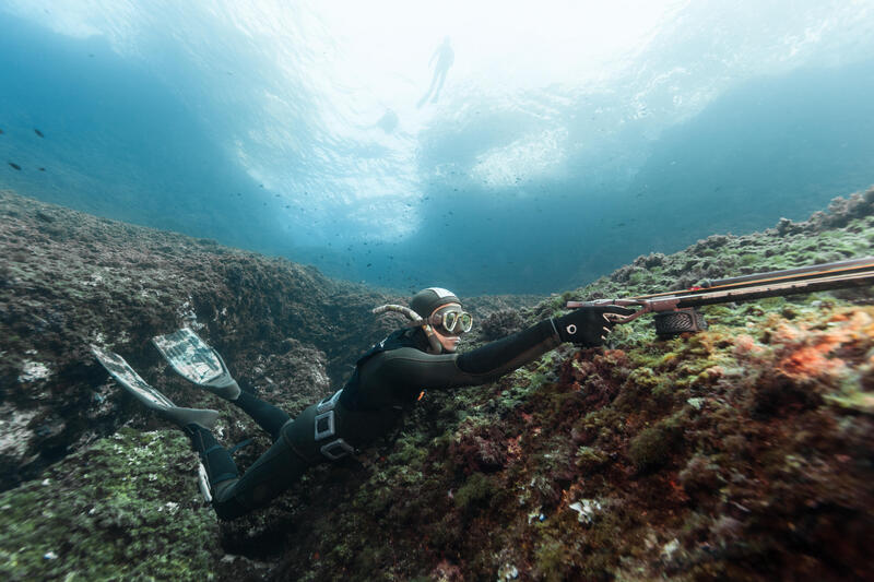 Comment choisir ses gants, chaussons de chasse sous-marine ?