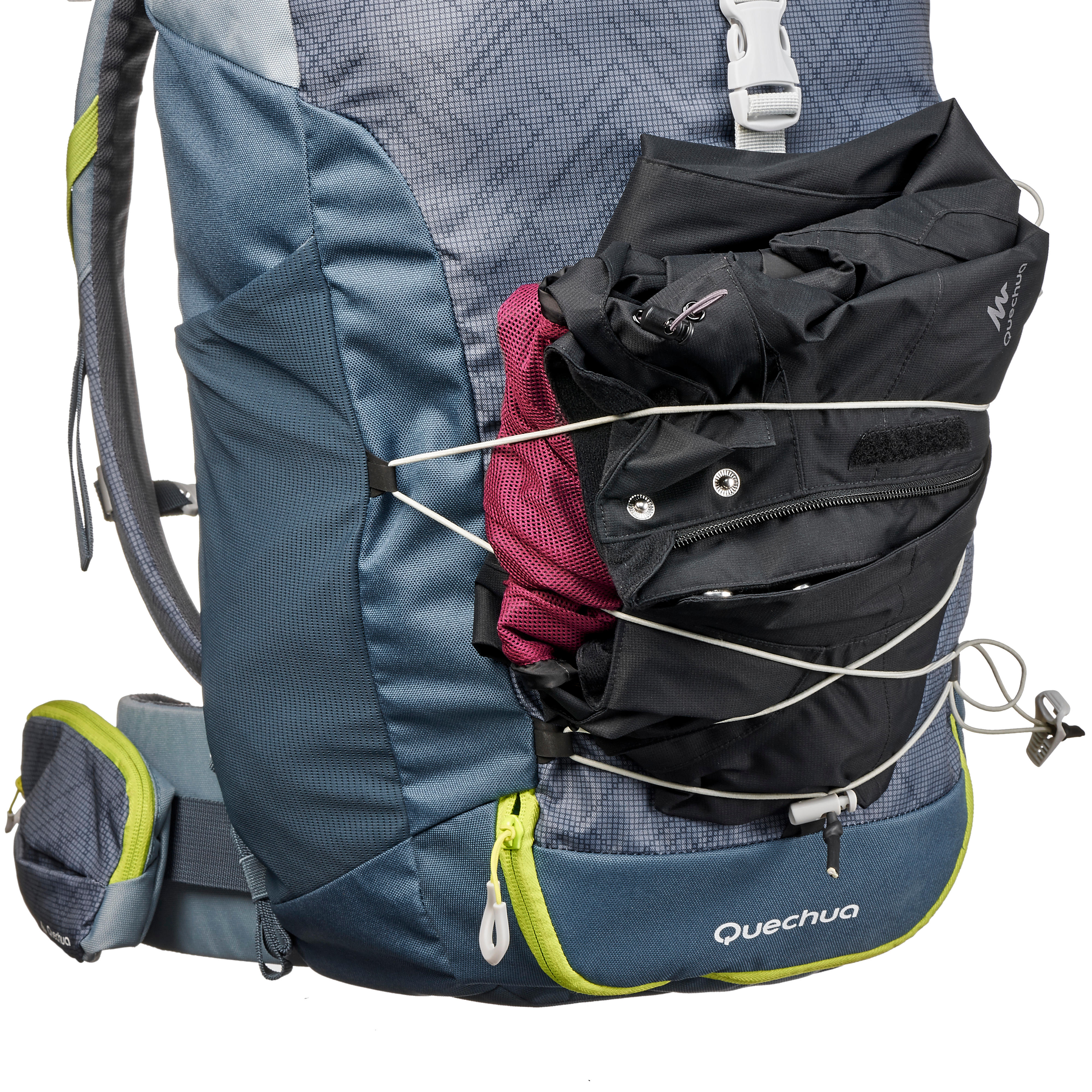 quechua 40l backpack