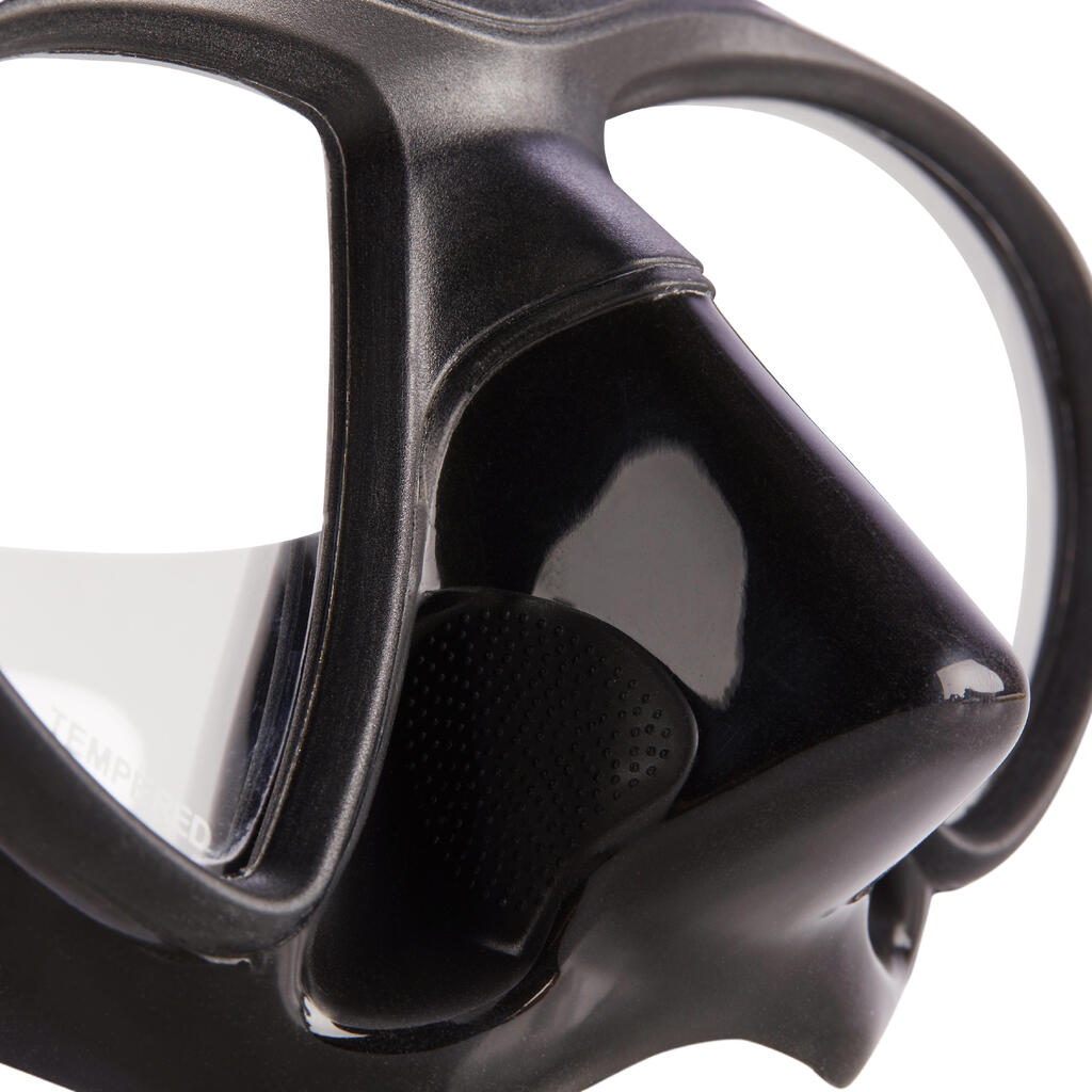 Väikese mahuga allveekalastamise ja vabasukeldumise mask 900 Dual, must