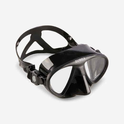 
      Brīvās niršanas zemūdens medību maska ar mazu tilpumu “SPF 900”, melna
  