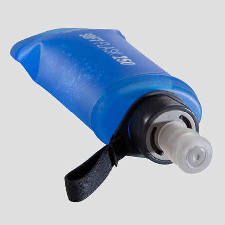 زجاجة مياه الجري المرنة 250 مل- باللون الأزرق