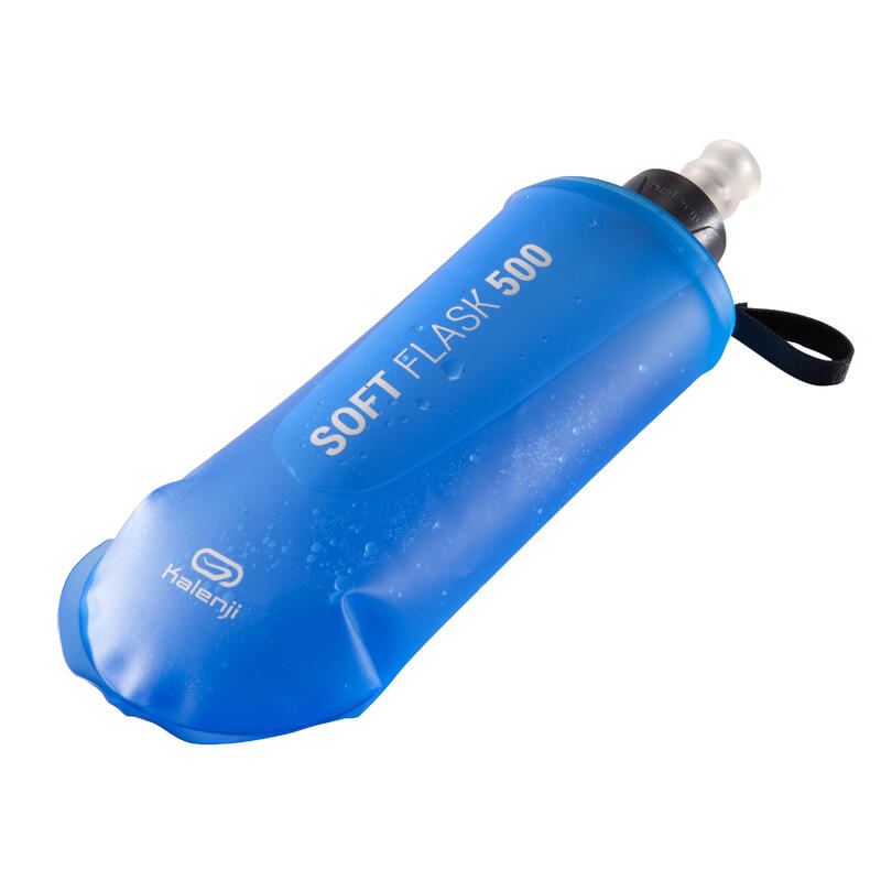 Plochá pružná láhev na trailový běh 500 ml modrá
