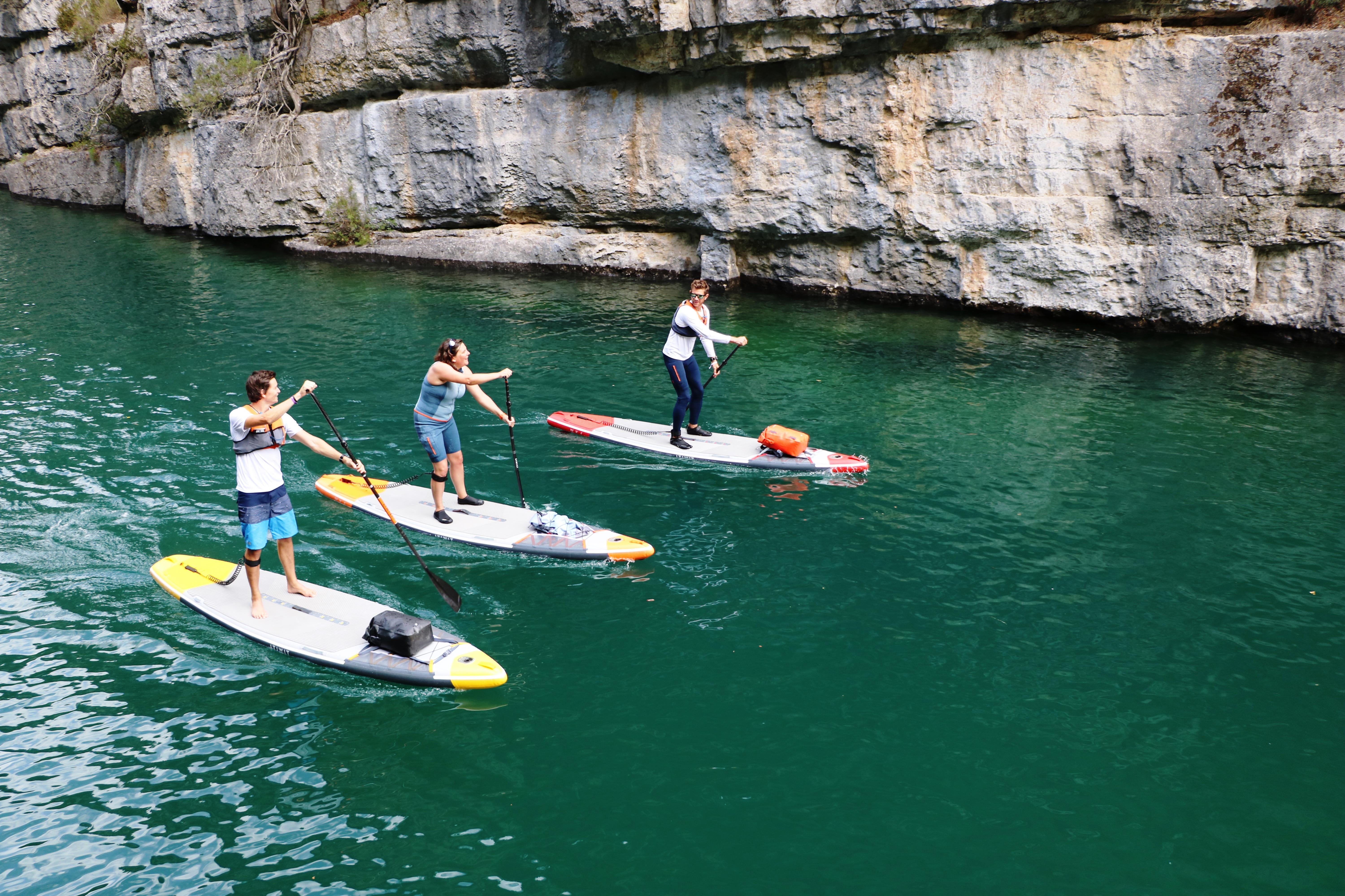 stand-up-paddle-gonflable-explo500-randonnee-itiwit-decathlon stand-up-paddle-gonflable-explo500-randonnee-itiwit-decathlon