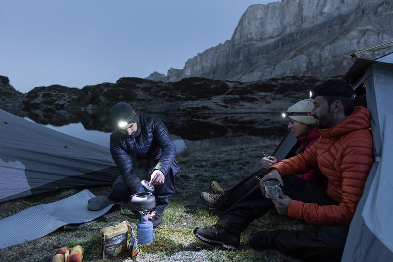 Lampe frontale randonnée ONNIGHT 100 bleue - 80 lumens Lampe frontale randonnée ONNIGHT 100 bleue - 80 lumens