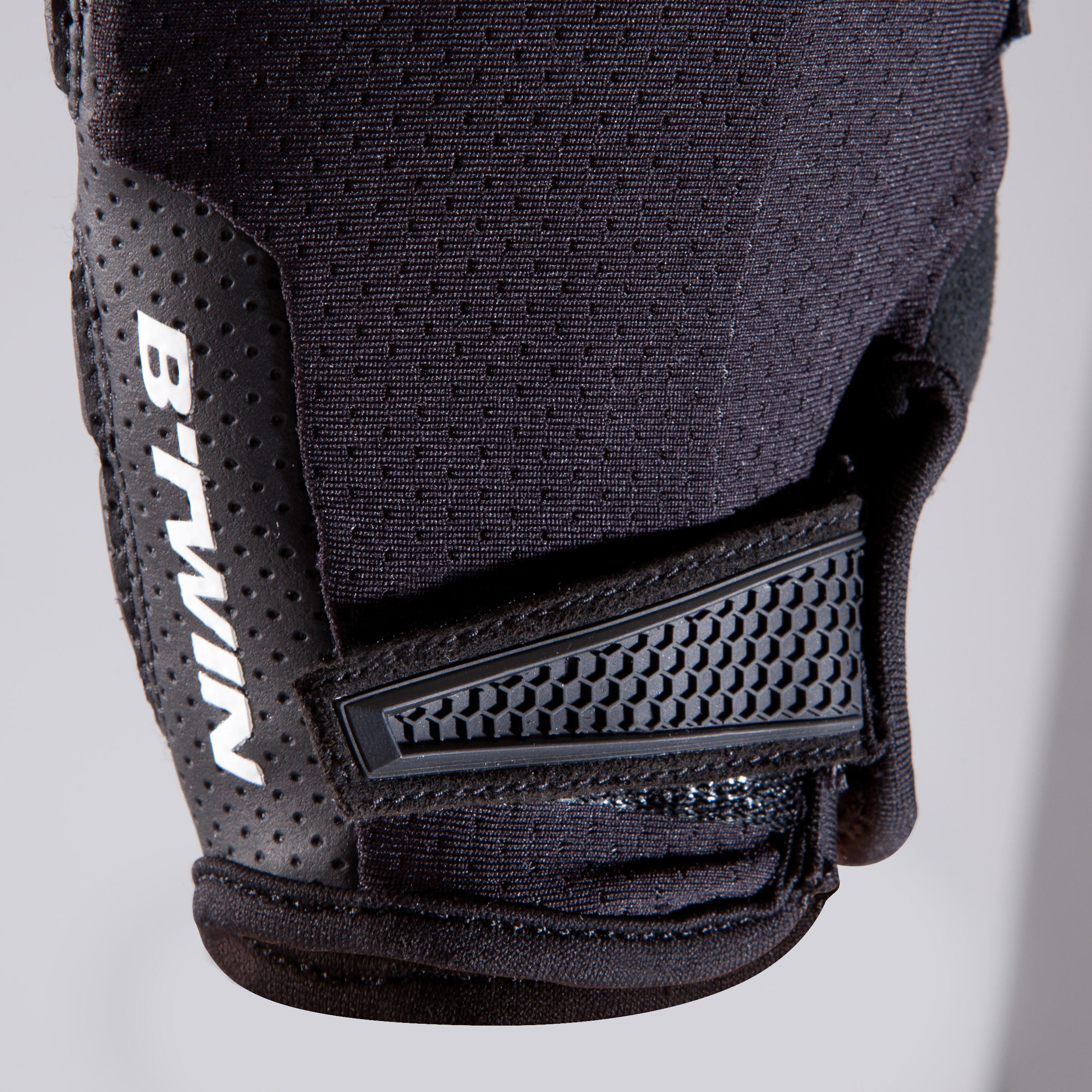 

RoadC 900 Cycling Gloves - Black