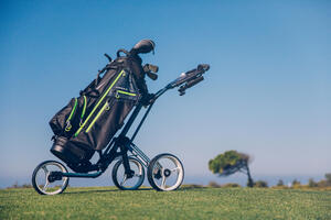 Comment choisir son chariot de golf