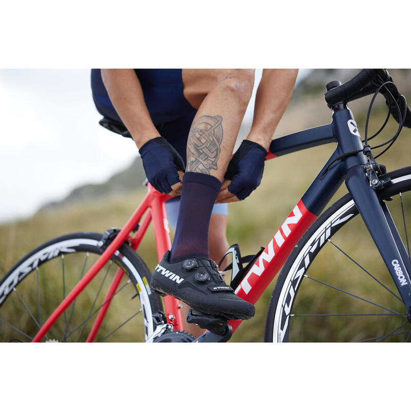 Chaussettes Vélo route cyclosport 900 bleu marine/rouge