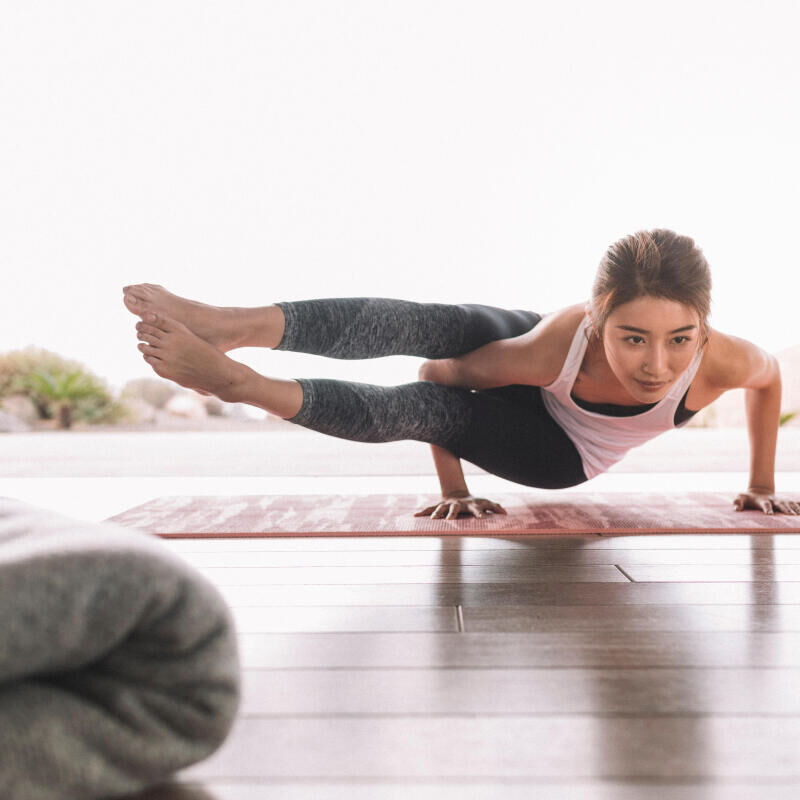 femme yoga