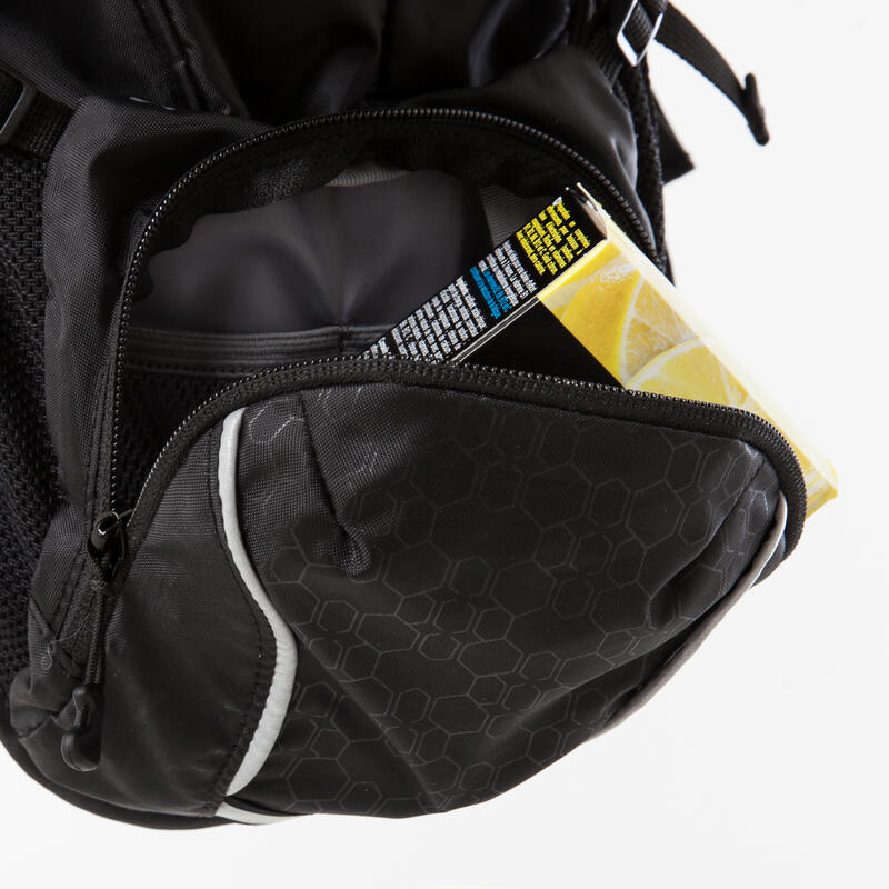 Víztartályos hátizsák MTB XC Marathon Camelbak 2,5l/2,5l, fekete