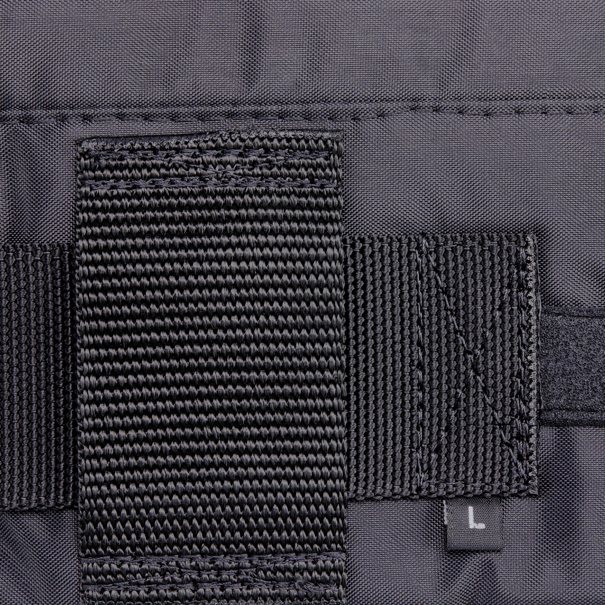 Soft diving belt with pockets for lead weights