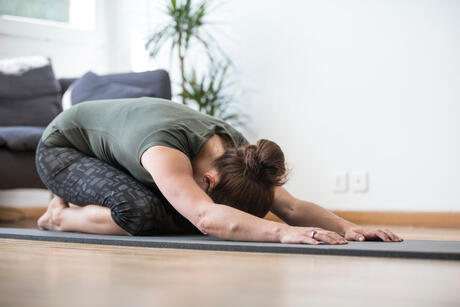 reprendre le sport après 50 ans étirement dos reprendre le sport après 50 ans étirement dos