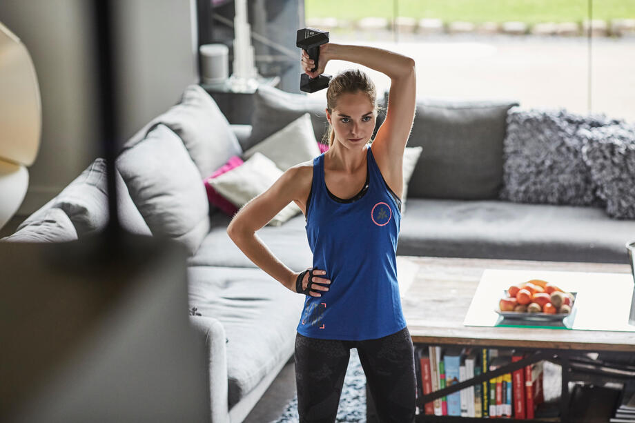 dumbbell back exercise dumbbell back exercise