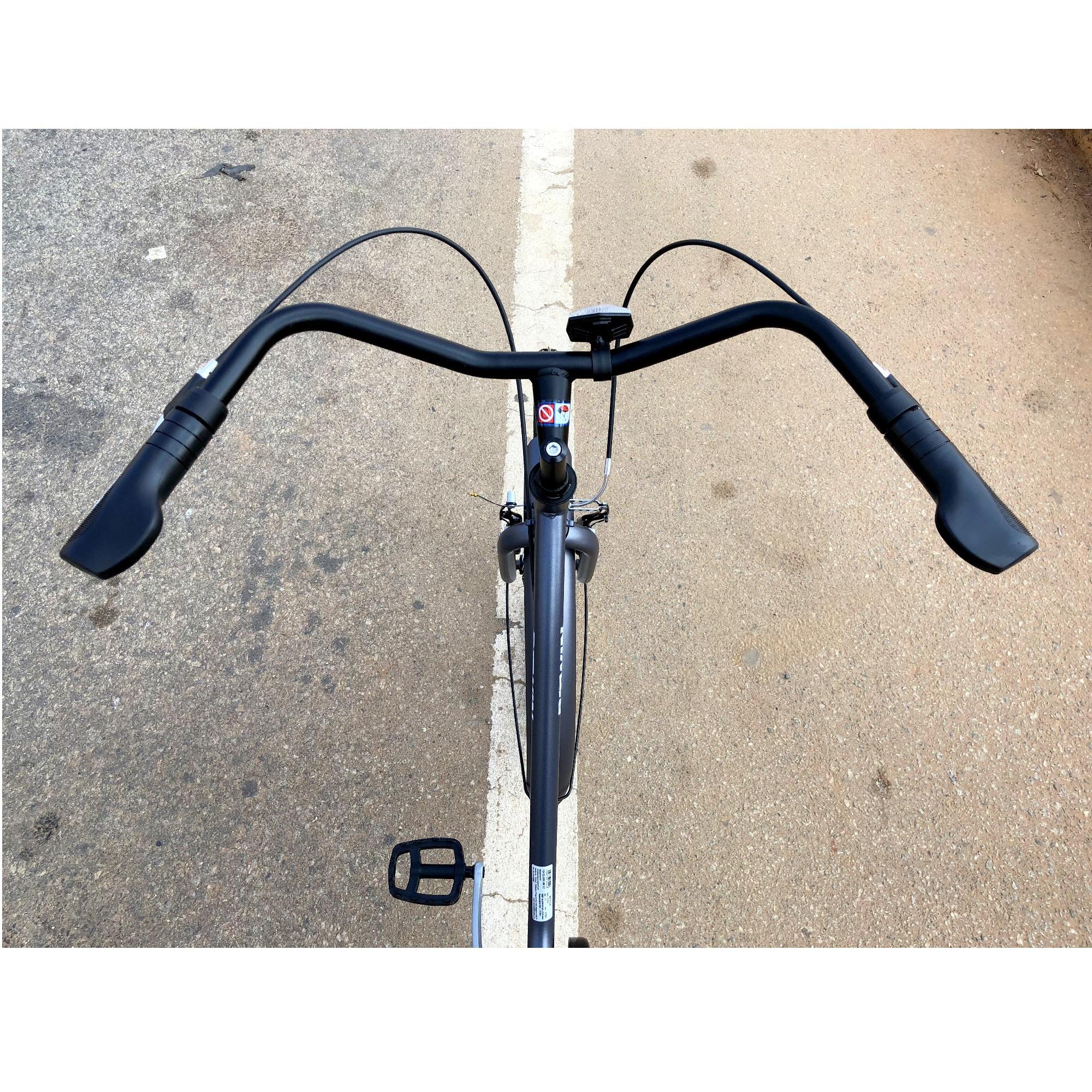 Elops 100 Classic 26 City Cycle.