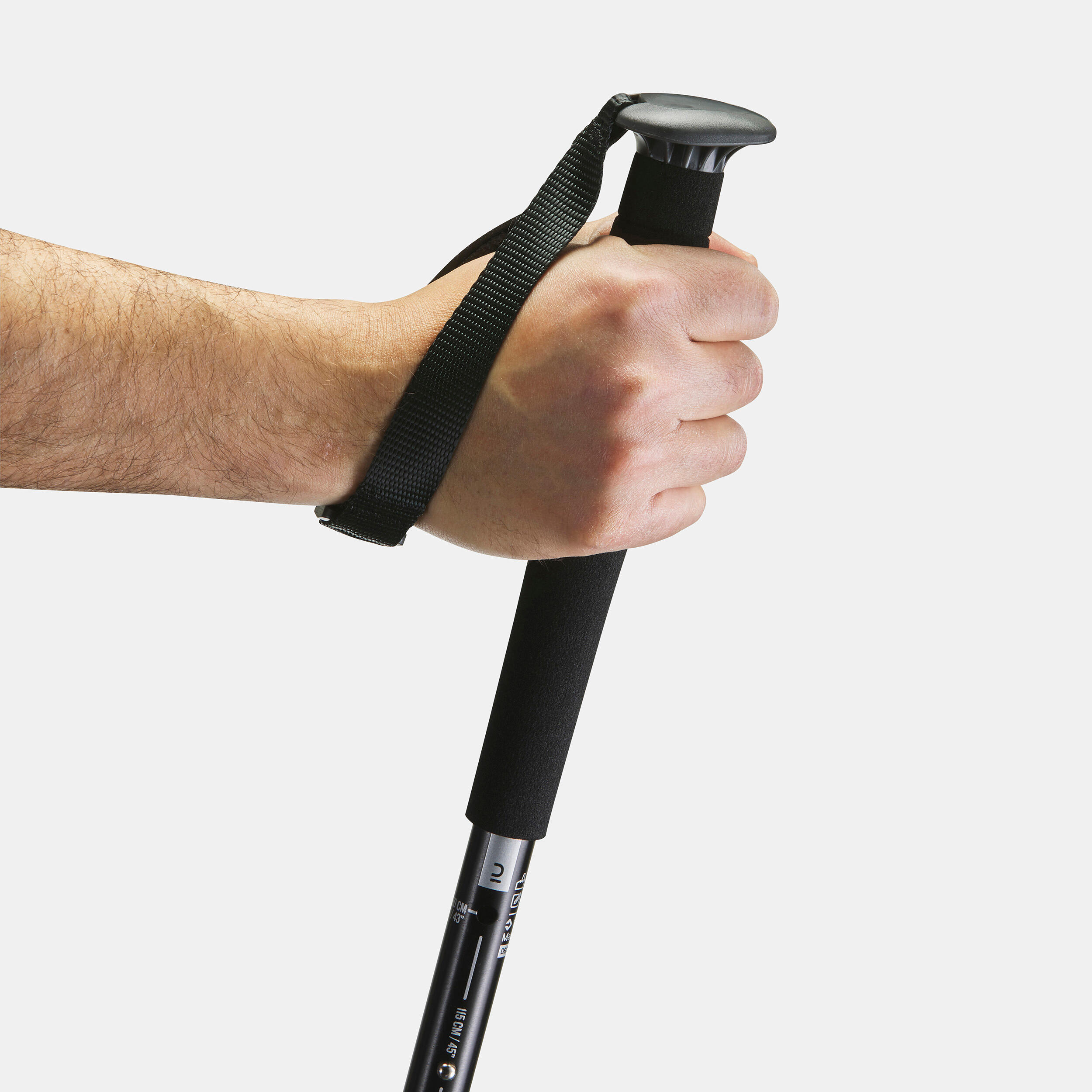 Richtige Einstellung der Handschlaufe des Wanderstocks MH500?