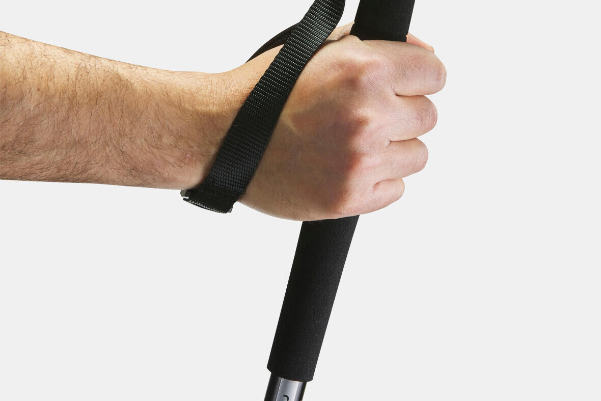 How to adjust the wrist strap on the A200 hiking pole
